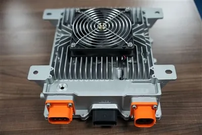 Keming عالية الجودة 6.6 كيلو وات تجارية ev شاحن الشاحن الهواء التبريد على متن الشاحن مرحبا تحميل سيارة OBC